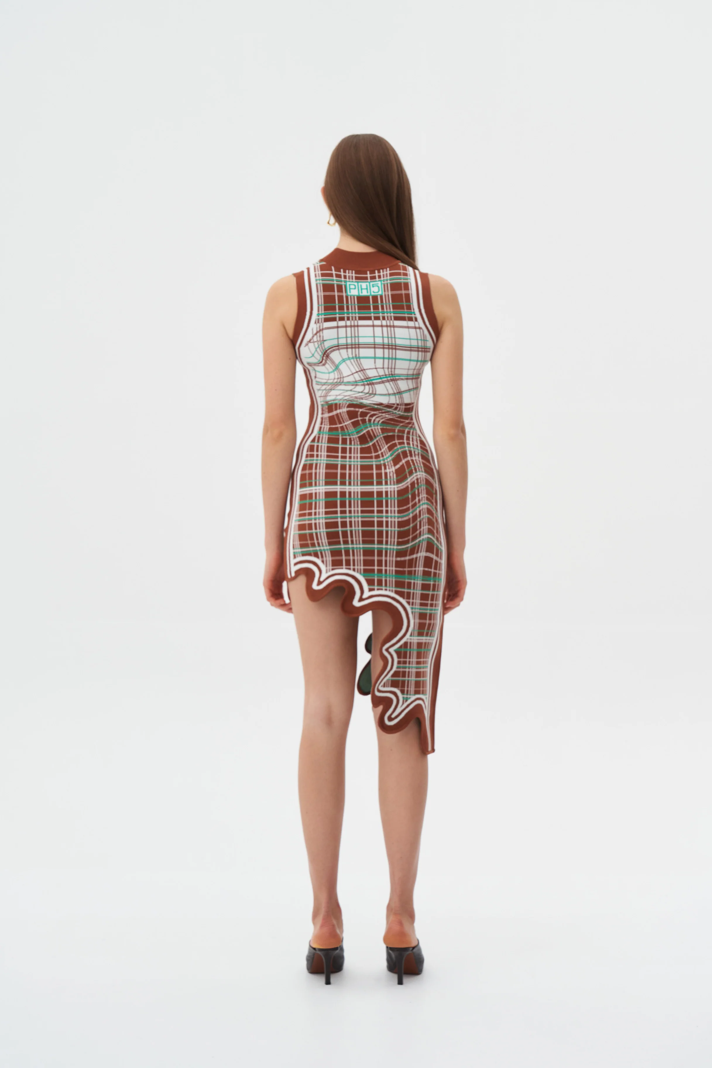 MIA SIGNATURE WAVY PLAID DRESS IN ECO YARN - Image 4